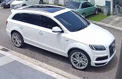 Audi Q7 TFSI QUATTRO 7 SEATER S-LINE in Iskandar Puteri, JHR