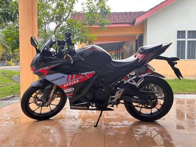 Honda CBR150R