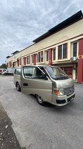 Nissan Urvan WINDOW VAN in Tanah Merah, KTN