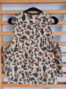 vintage 1970 Storm Prof camo vest make in Korea