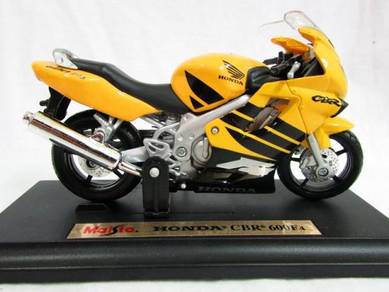 Maisto 1-18 Motorcycle 1999 Honda CBR 600F4