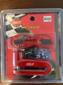 Motorcycle disc lock