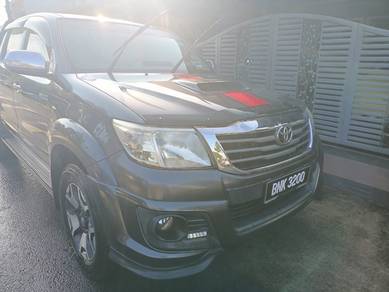 Toyota Hilux G TRD SPORTIVO in Klang, SGR