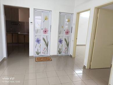 Apartment For Sale in Taman Lembah Sungai Apartment