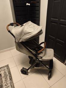 Compact Stroller Nuna TRVL Safari 9/10 Like New