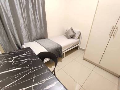 Room in OUG, KUL