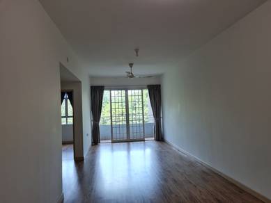 Condominium For Sale in Alam Damai Condominium