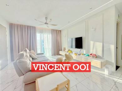 Condominium For Sale in Quay West Residence