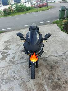 Yamaha R15