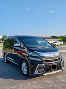 Toyota Vellfire Z in Kuantan, PHG