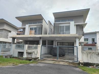 Semi-Detached House For Sale in Kuala Selangor,SGR