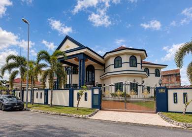 Bungalow House For Sale in Sepang,SGR