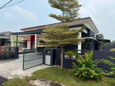 Semi-Detached House For Sale in Salak Tinggi,SGR