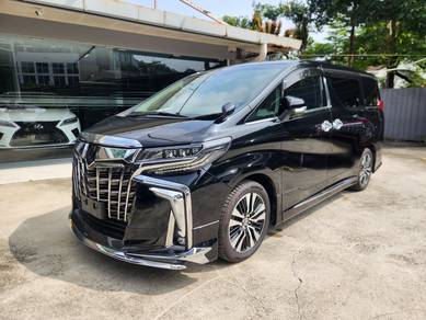 Toyota Alphard SC in Damansara Kim, SGR