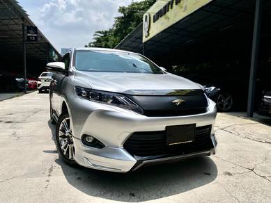 Toyota Harrier PREMIUM ADVANCE PACKAGE in Salak Selatan, KUL