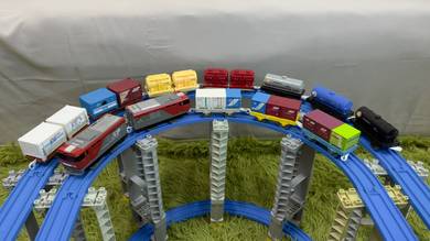Locomotive EH500-10 Kintaro & Freighter - Plarail