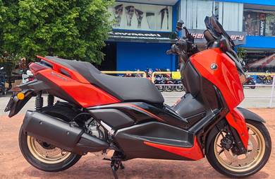 Yamaha XMAX