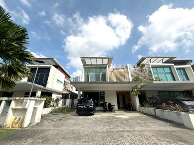 Semi-Detached House For Sale in Cyberjaya,SGR