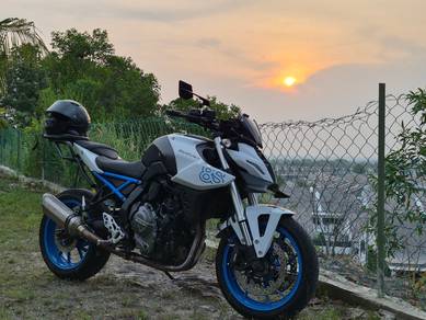 Suzuki GSX-8S