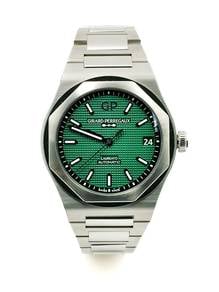 New Girard Perregaux Laureato Green 42mm 81010