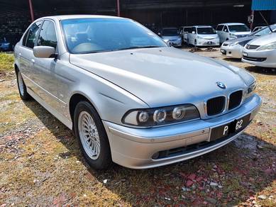 BMW 523i 23i (CBU) in Klang, SGR