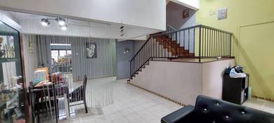 2-storey Terraced House For Sale in Perling,JHR