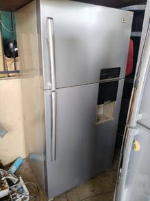 peti sejuk 2 pintu LG besar elok dan cantik lagi ✅