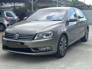 Volkswagen Passat TSI (CKD) in Kajang, SGR