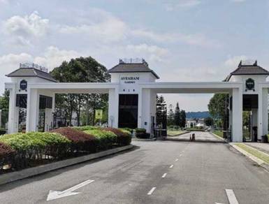 Semi-Detached House For Sale in Puncak Alam,SGR