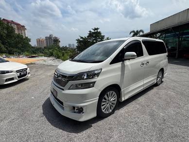 Toyota Vellfire V L-EDITION in Taman Tun Dr Ismail, KUL