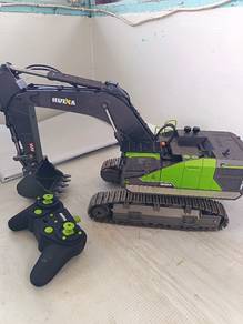 excavator huina 1593