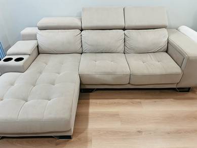 Modern L- Shaped Sofa