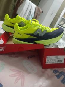 New Balance Rebel running shoes 