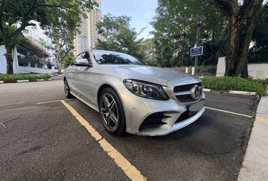 Mercedes Benz C200 AMG 200 AMG in Mont Kiara, KUL