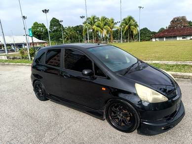 Honda Jazz i-DSI in Sungai Buloh, SGR