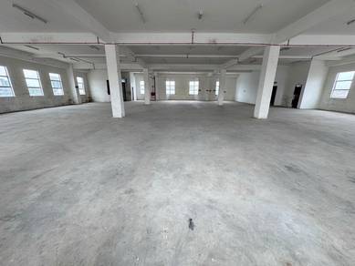 Shop lot For Rent in Seri Kembangan,SGR