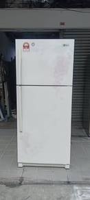 LG 2doors fridge refrigerator peti sejuk peti ais