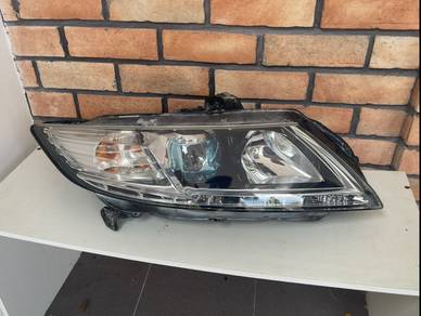 CRZ ZF1 Headlamp - Used