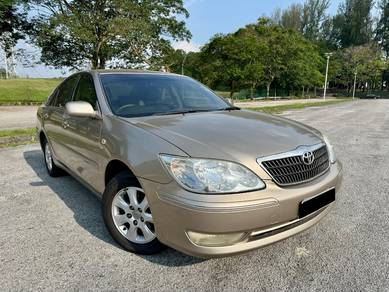Toyota Camry E in Seri Kembangan, SGR