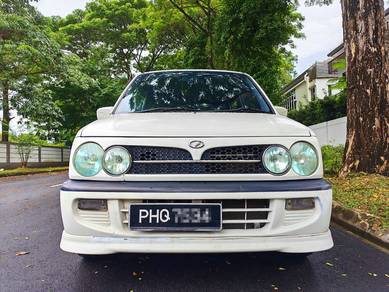Perodua Kenari EZ AERO in Ayer Itam, PNG