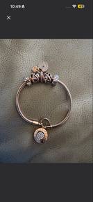 Pandora Rose gold