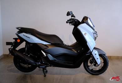 Yamaha NMAX