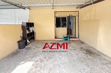 2-storey Terraced House For Sale in Miri,SWK