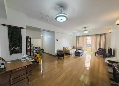 Condominium For Sale in Vista Komanwel A