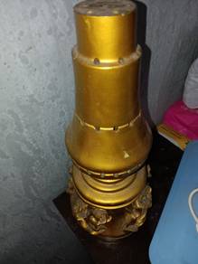 Tempat bunga telur