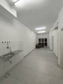 Condominium For Rent in Canopy Hills