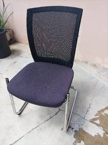 kerusi besi kusyen steel chair