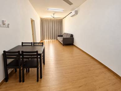 Condominium For Rent in Lakefront Homes @ Cyberjaya
