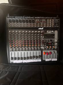 Powered Mixer Behringer