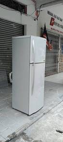 Jenama Toshiba 2door fridge refrigerator 300L